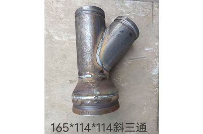點(diǎn)擊查看詳細(xì)信息<br>標(biāo)題：斜三通 閱讀次數(shù)：925